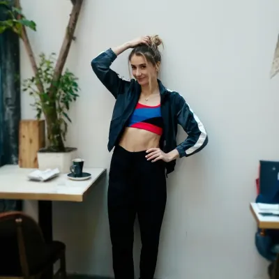 Яна